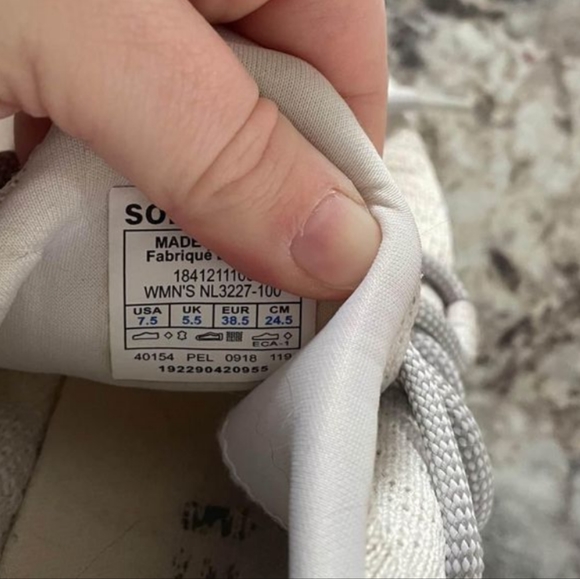 Sorel kinetic sneakers - Picture 3 of 5